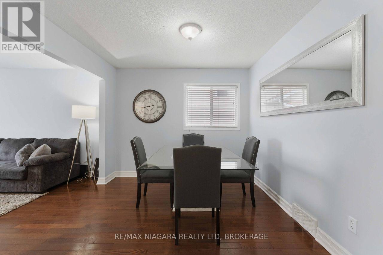 41 Eastwood Drive, Welland, Ontario  L3C 6W1 - Photo 7 - X12858242