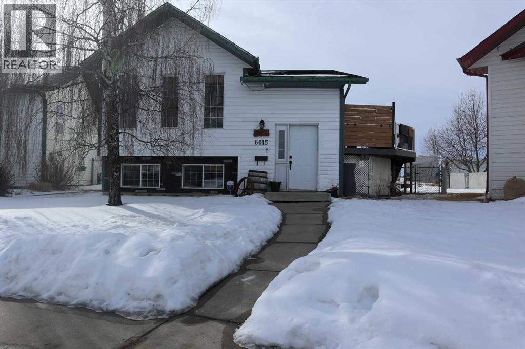 6015 60A Ave Cres, innisfail, Alberta