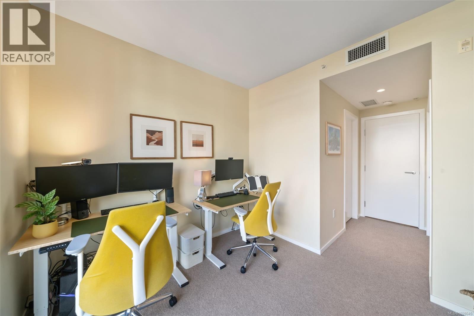 214 100 Saghalie Rd, Victoria, British Columbia  V9A 0A1 - Photo 15 - 1028045