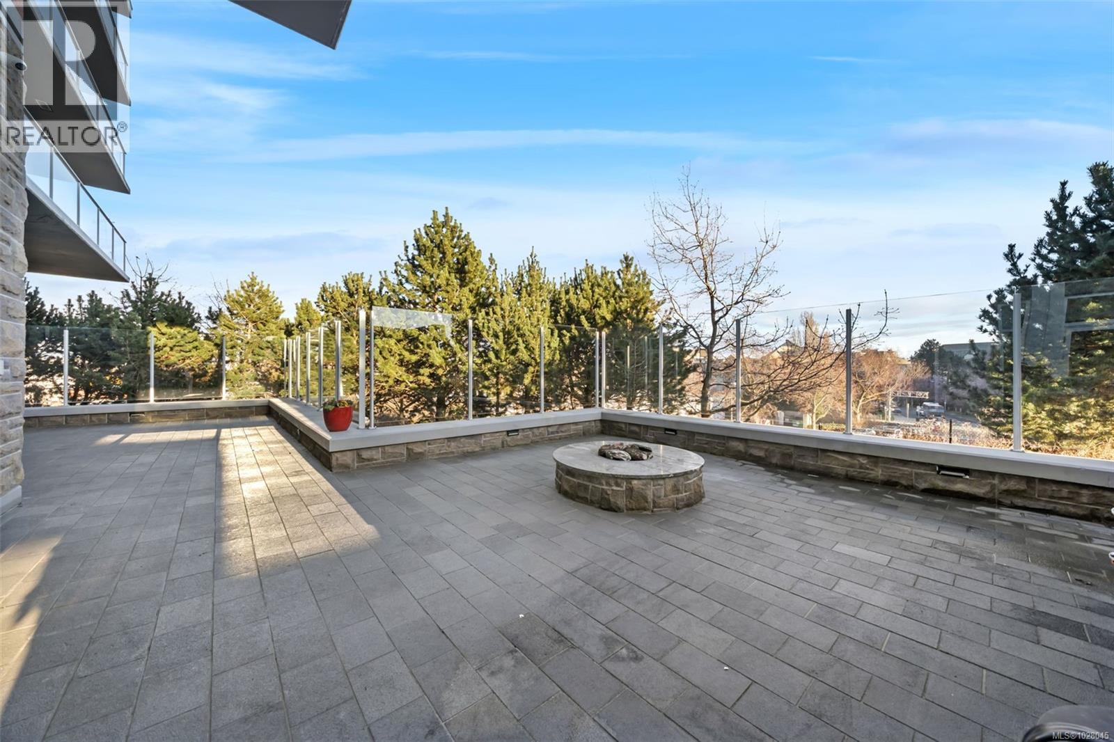 214 100 Saghalie Rd, Victoria, British Columbia  V9A 0A1 - Photo 30 - 1028045