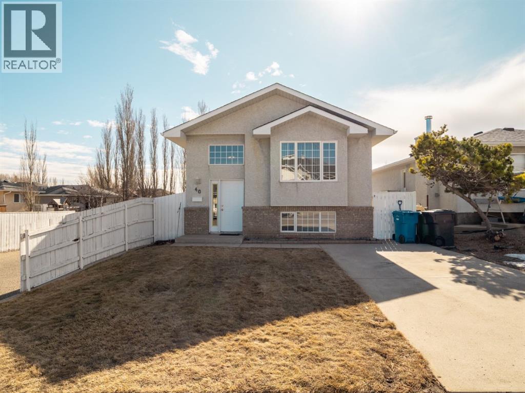 40 Chilcotin Road W, lethbridge, Alberta