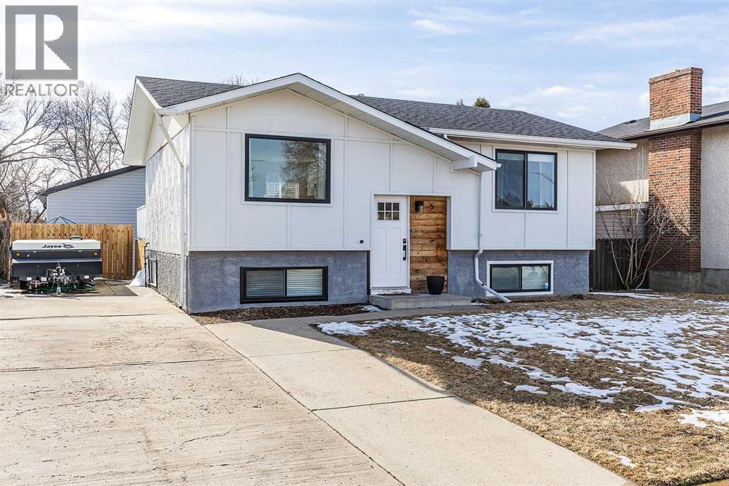 5 Campbell Crescent SE, medicine hat, Alberta
