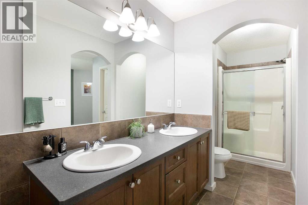 1020 Prairie Springs Hill Sw, Airdrie, Alberta  T4B 0E9 - Photo 22 - A2269969