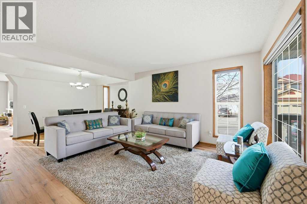 63 Coral Springs Green Ne, Calgary, Alberta  T3J 3S5 - Photo 4 - A2287167