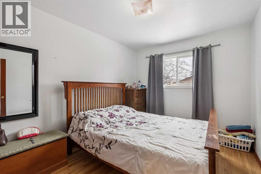 633 37 Street Sw, Calgary, Alberta  T3C 1R8 - Photo 9 - A2291409