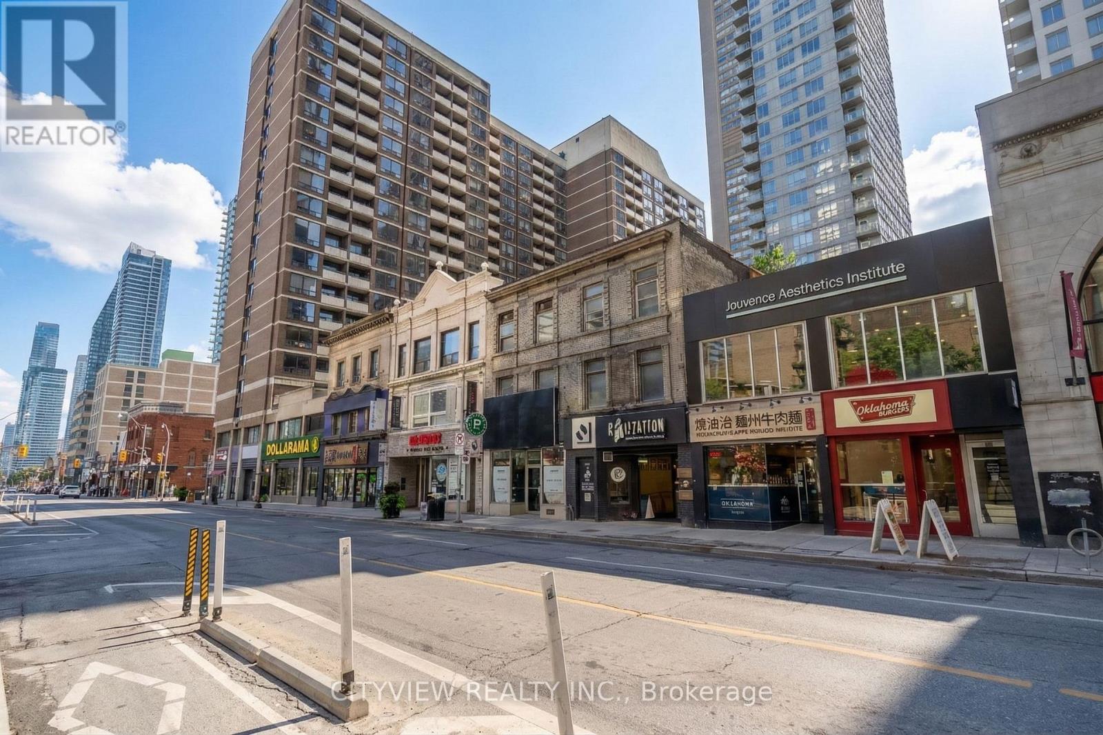 756 Yonge Street, Toronto, Ontario  M4Y 2B6 - Photo 10 - C12858176