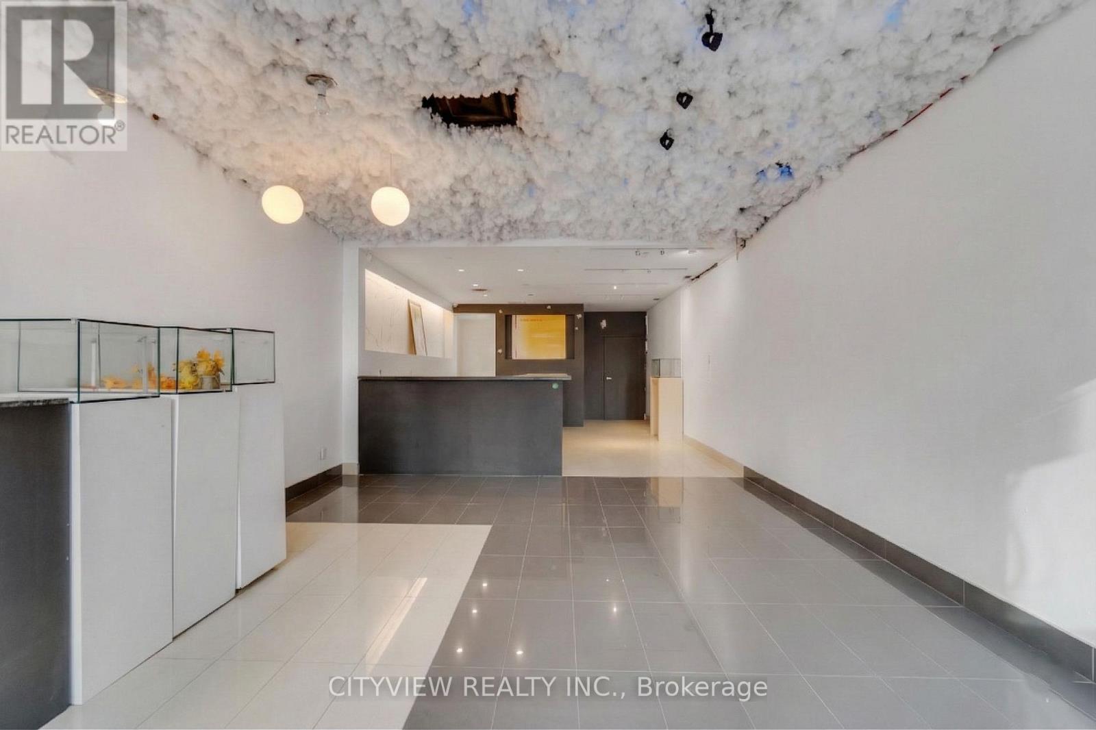 756 Yonge Street, Toronto, Ontario  M4Y 2B6 - Photo 14 - C12858176