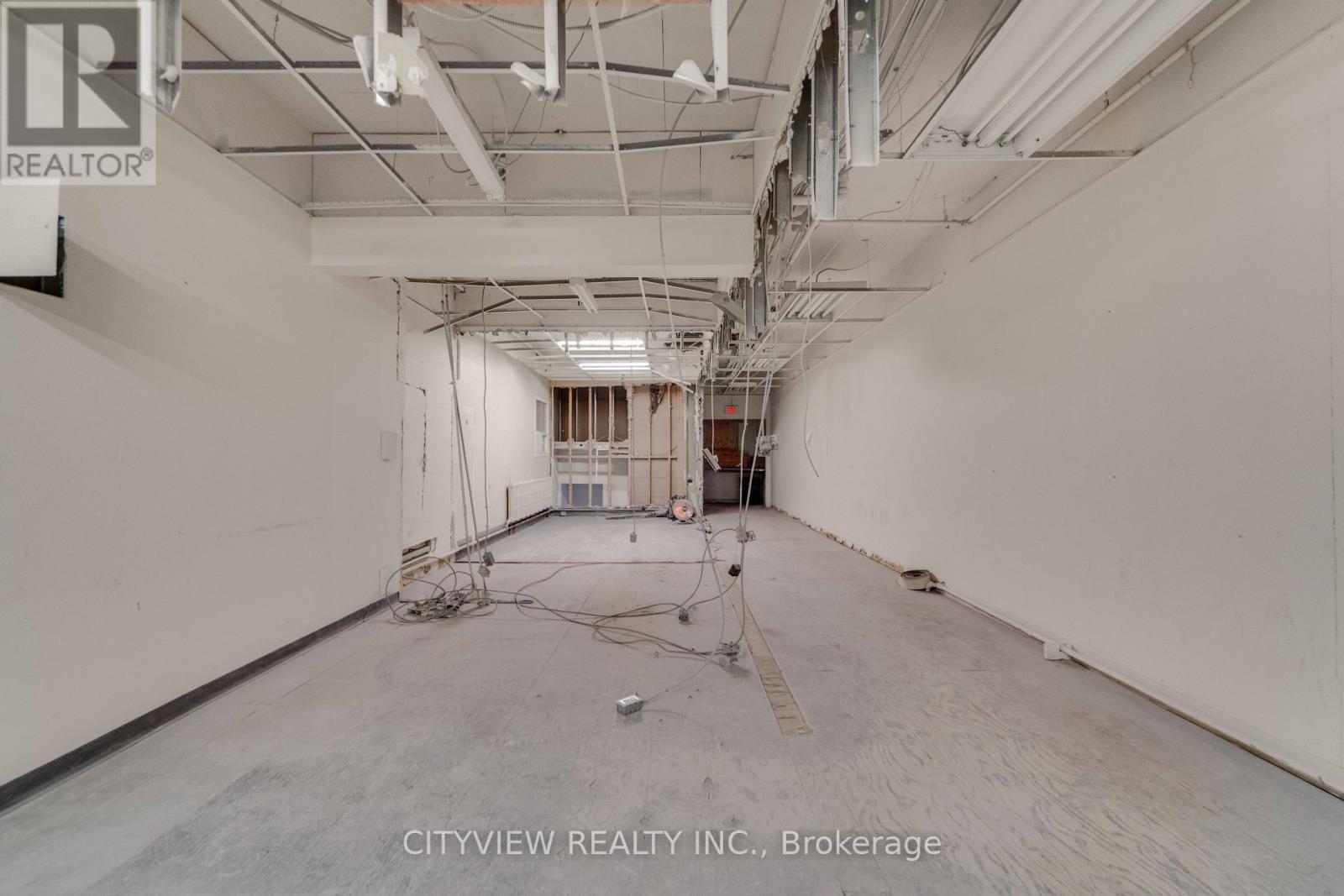 756 Yonge Street, Toronto, Ontario  M4Y 2B6 - Photo 27 - C12858176