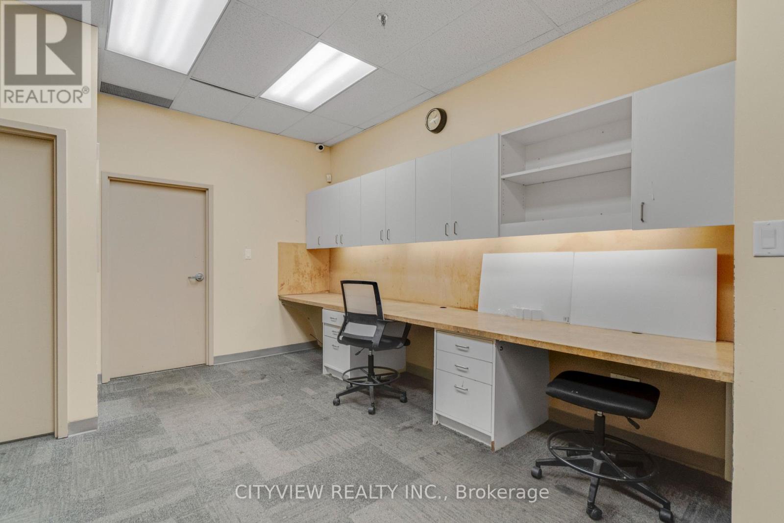 756 Yonge Street, Toronto, Ontario  M4Y 2B6 - Photo 35 - C12858176