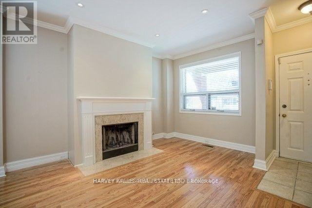 401 Davisville Avenue, Toronto, Ontario  M4S 1H4 - Photo 3 - C12858184