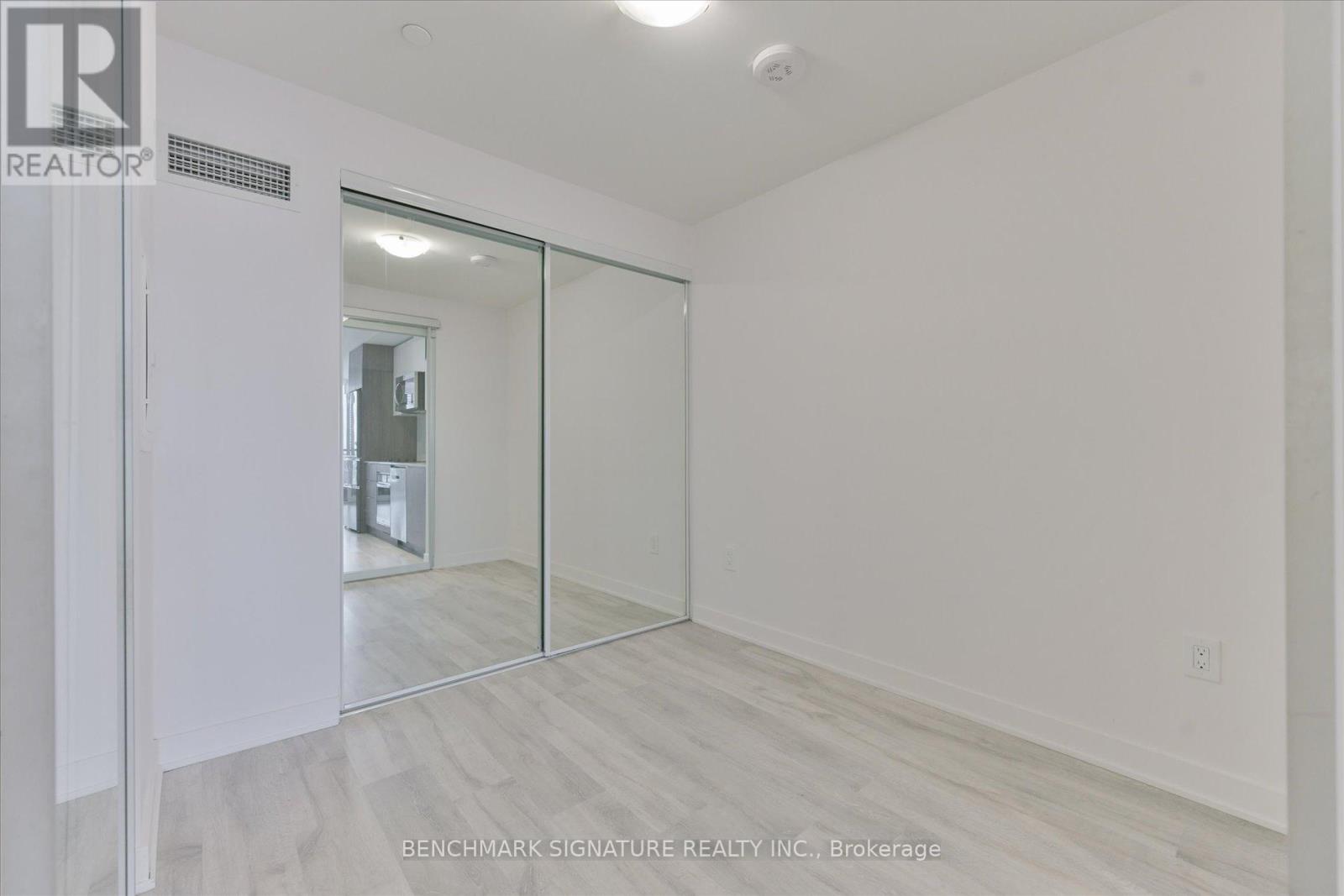 803e - 70 Princess Street, Toronto, Ontario  M5A 0X6 - Photo 18 - C12858248