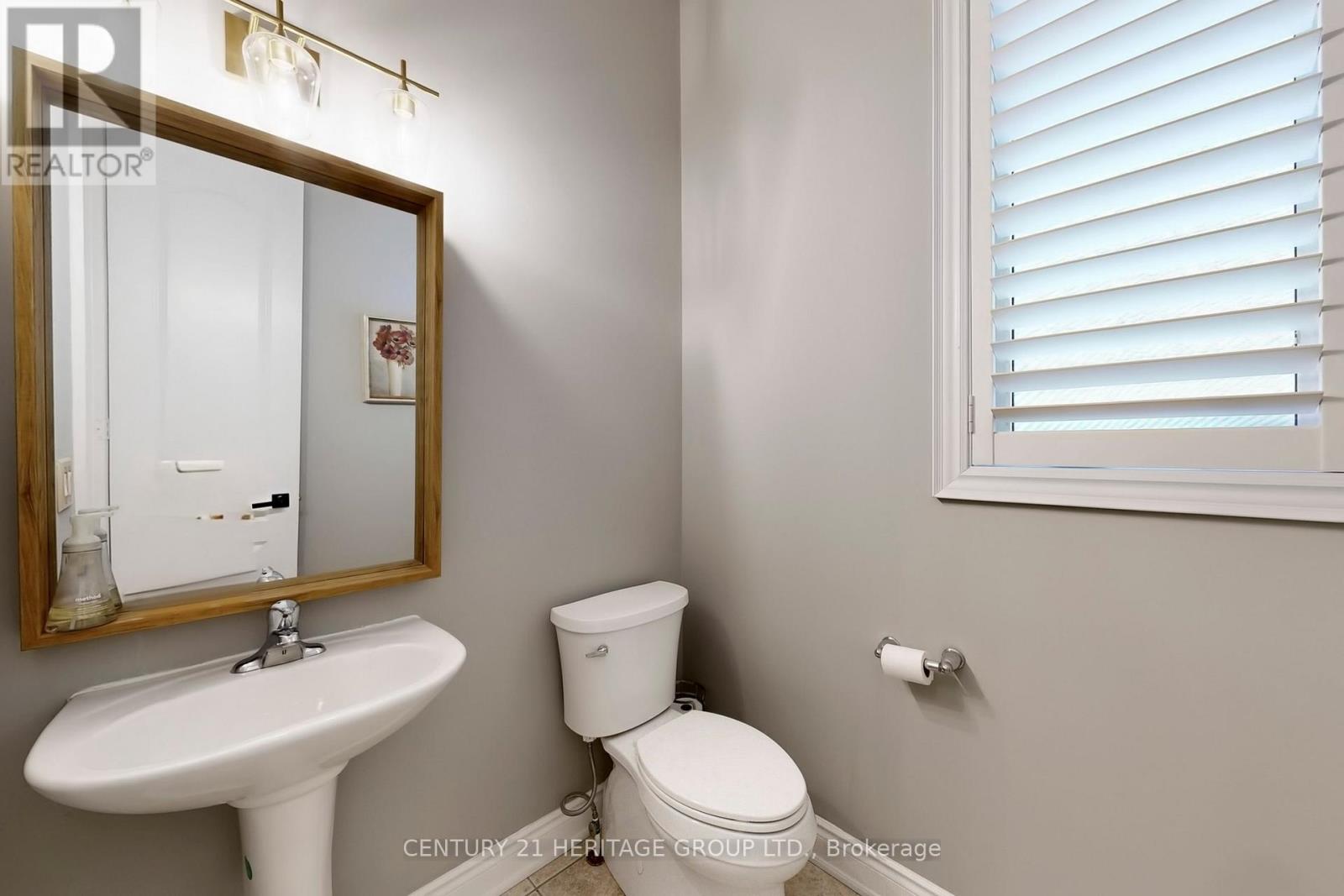 20 Altus Park Drive, Vaughan, Ontario  L6A 0Z5 - Photo 9 - N12854536