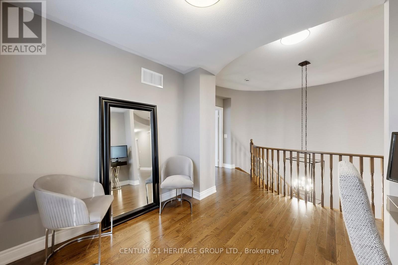 20 Altus Park Drive, Vaughan, Ontario  L6A 0Z5 - Photo 12 - N12854536