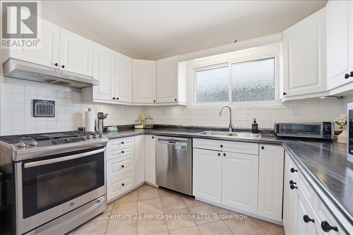 282 Beatrice Street, Welland, Ontario  L3B 2Z7 - Photo 11 - X12839118