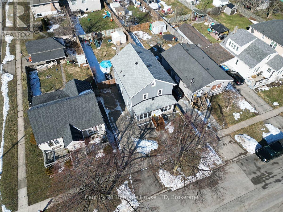 282 Beatrice Street, Welland, Ontario  L3B 2Z7 - Photo 33 - X12839118