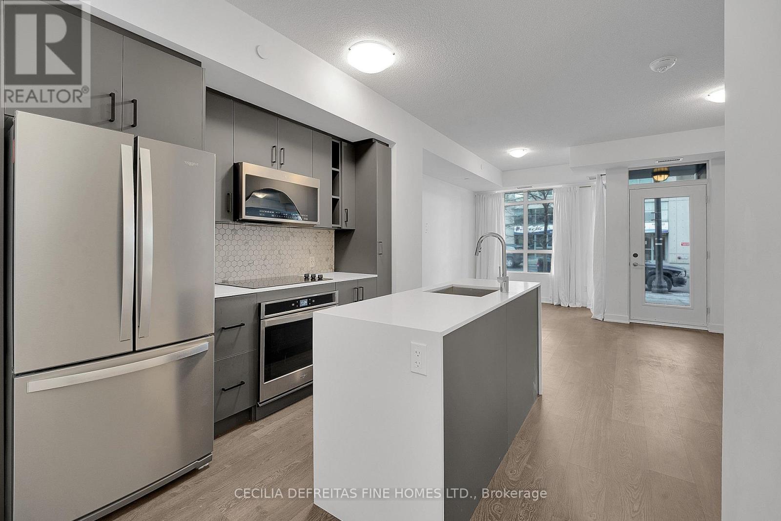 103 - 251 Manitoba Street, Toronto, Ontario  M8Y 0C7 - Photo 11 - W12858192