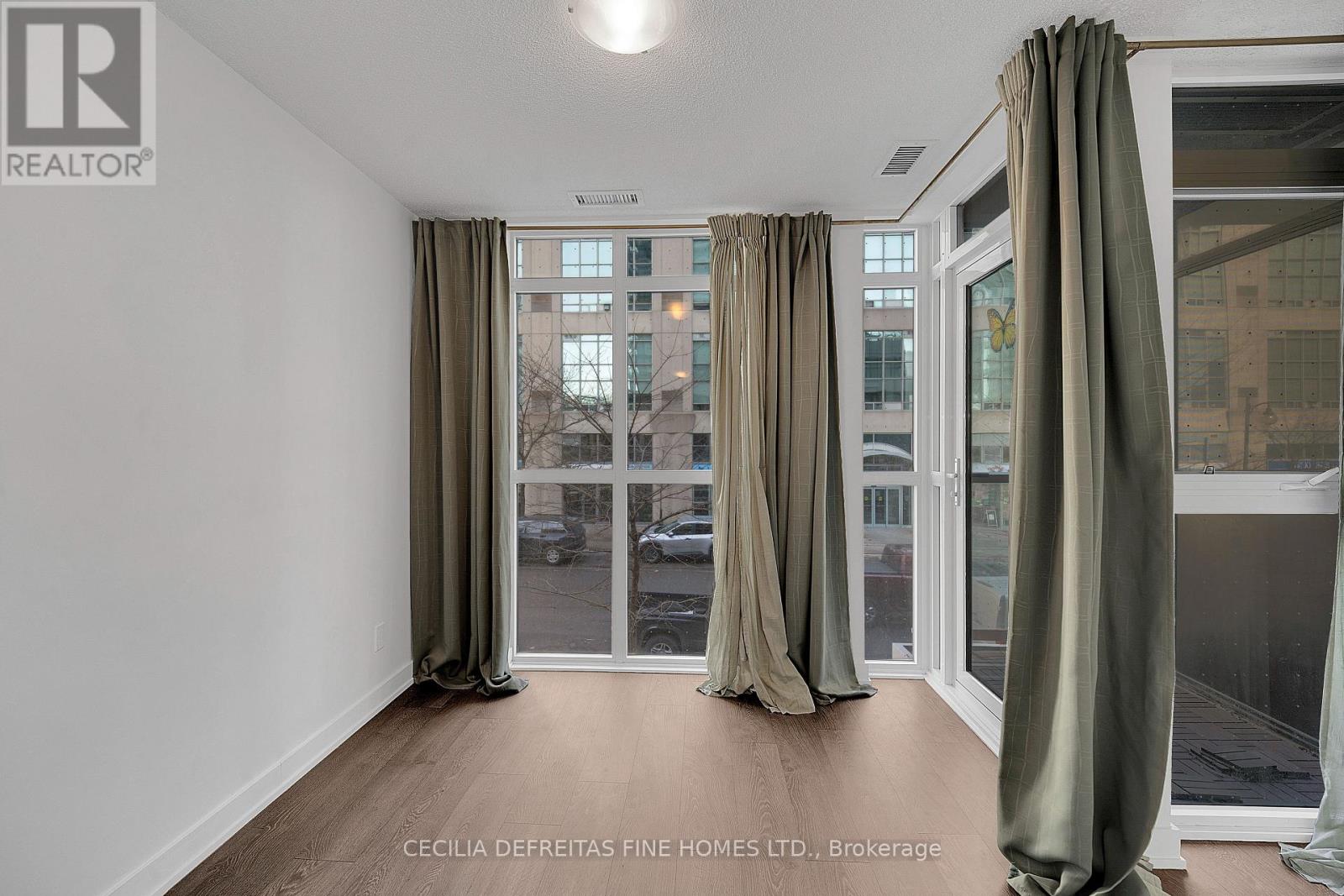 103 - 251 Manitoba Street, Toronto, Ontario  M8Y 0C7 - Photo 21 - W12858192