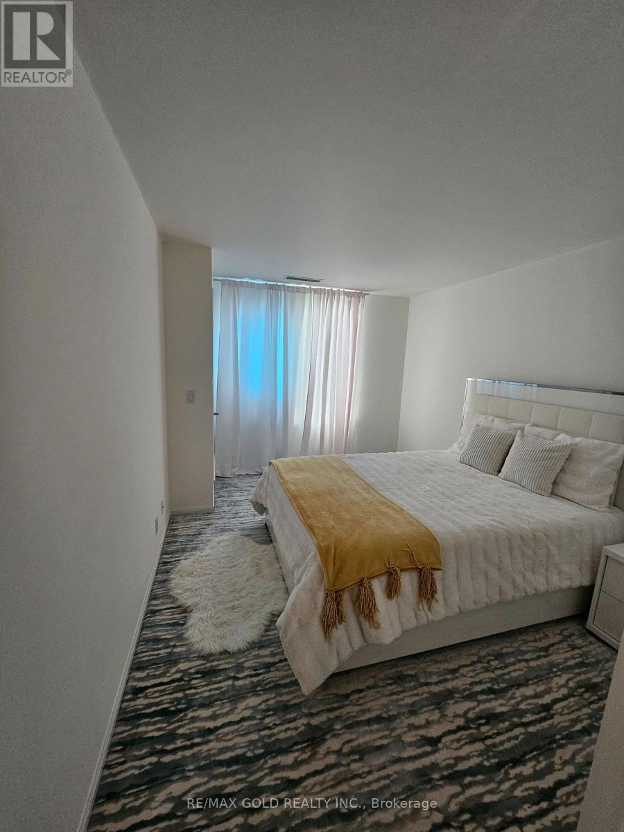 116 - 50 Via Rosedale Way, Brampton, Ontario  L6R 3Z7 - Photo 12 - W12858218