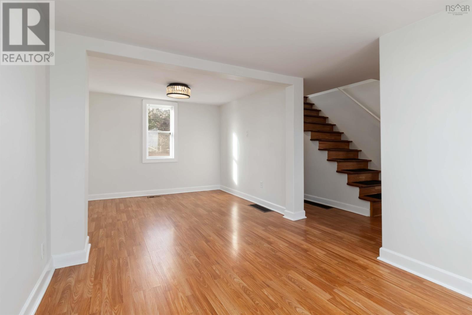 4 Hayes Street, Halifax, Nova Scotia  B3R 2B5 - Photo 10 - 202600191