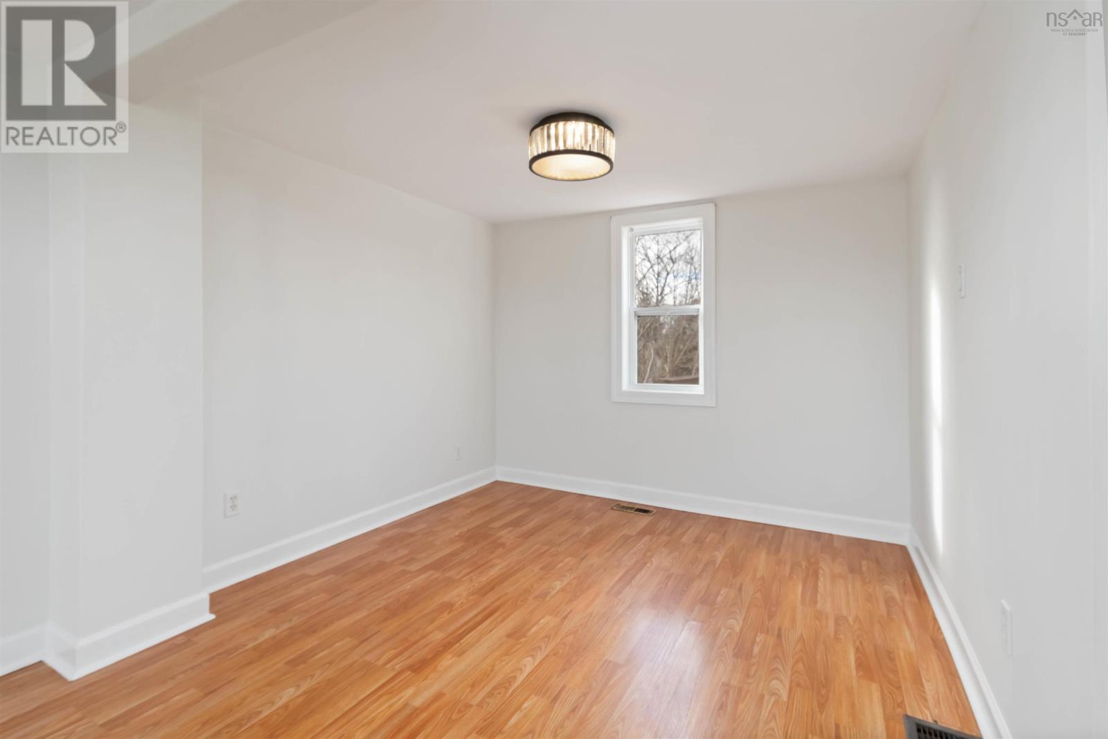 4 Hayes Street, Halifax, Nova Scotia  B3R 2B5 - Photo 12 - 202600191