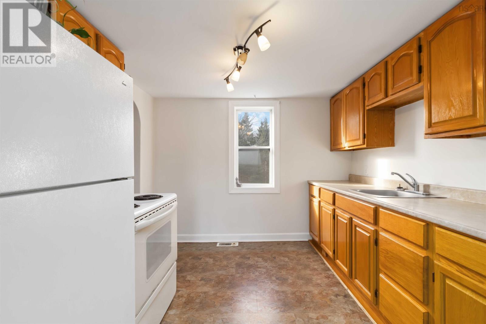 4 Hayes Street, Halifax, Nova Scotia  B3R 2B5 - Photo 18 - 202600191