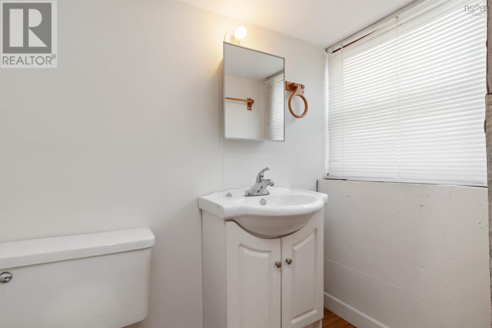 4 Hayes Street, Halifax, Nova Scotia  B3R 2B5 - Photo 26 - 202600191