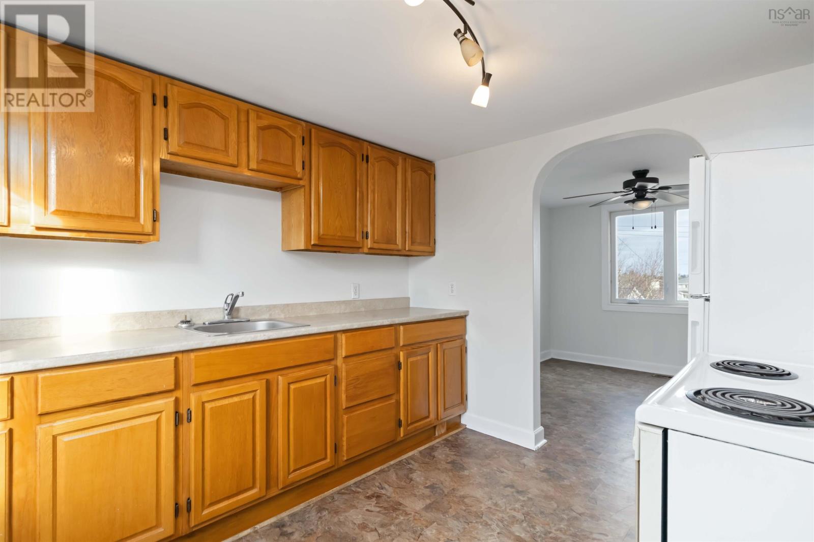 4 Hayes Street, Halifax, Nova Scotia  B3R 2B5 - Photo 22 - 202600191