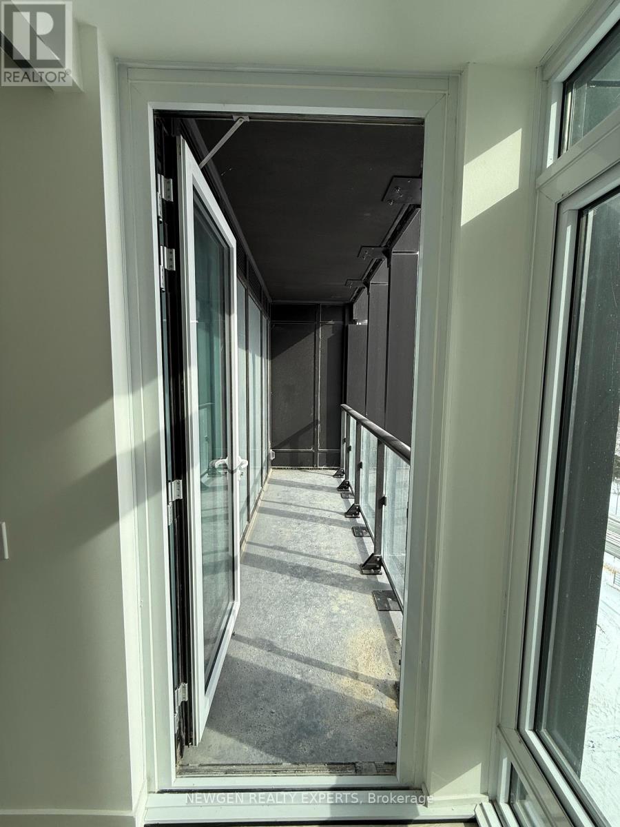 1203 - 1 Quarrington Lane, Toronto, Ontario  M3C 0S4 - Photo 27 - C12792016