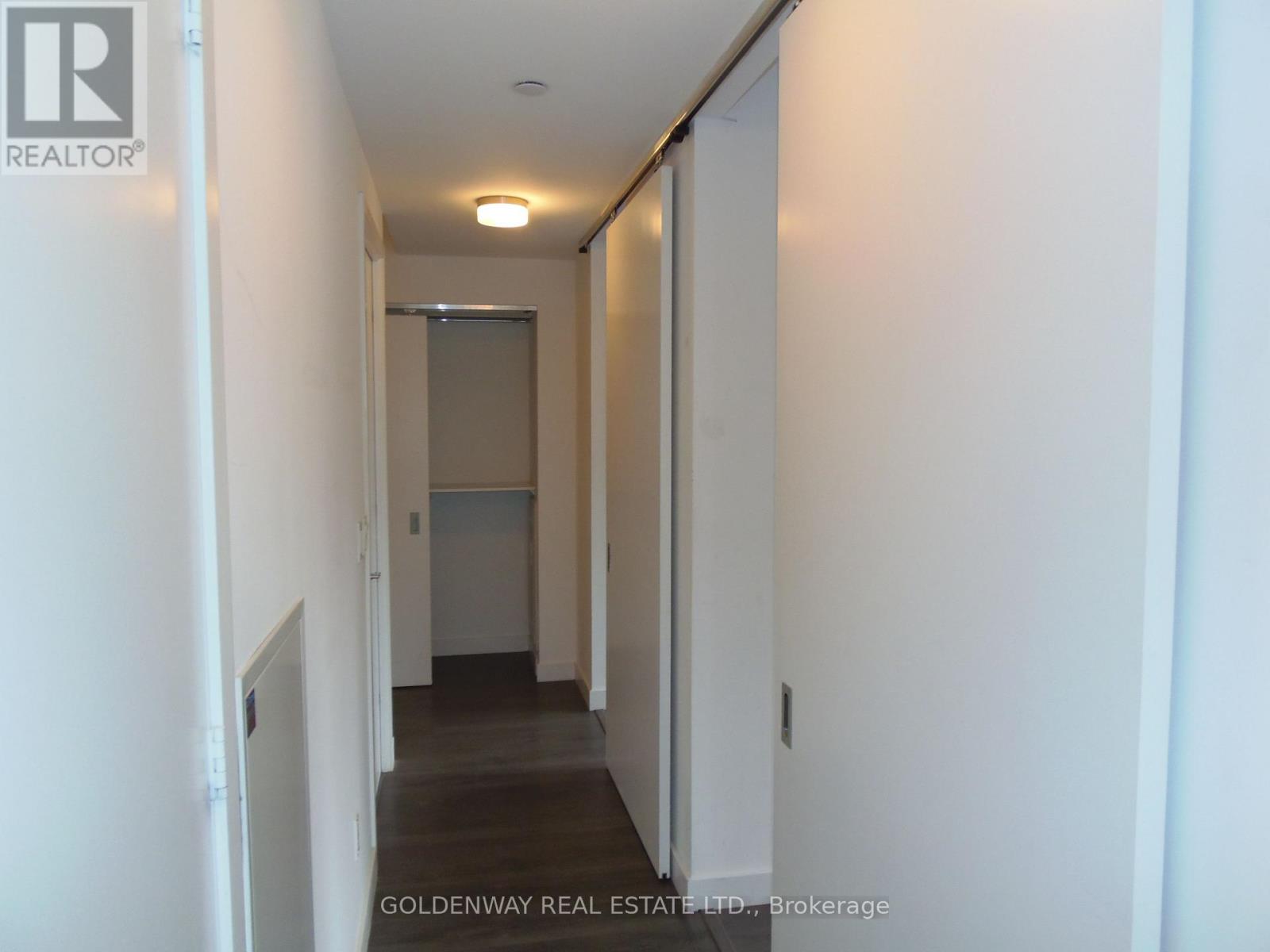 1711 - 215 Queen Street W, Toronto, Ontario  M5V 0P5 - Photo 10 - C12845852