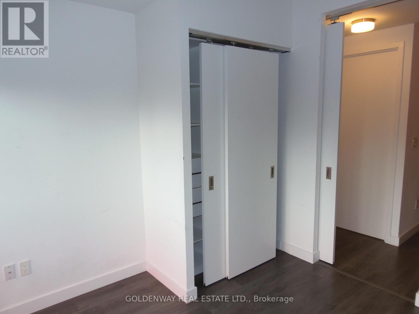 1711 - 215 Queen Street W, Toronto, Ontario  M5V 0P5 - Photo 12 - C12845852