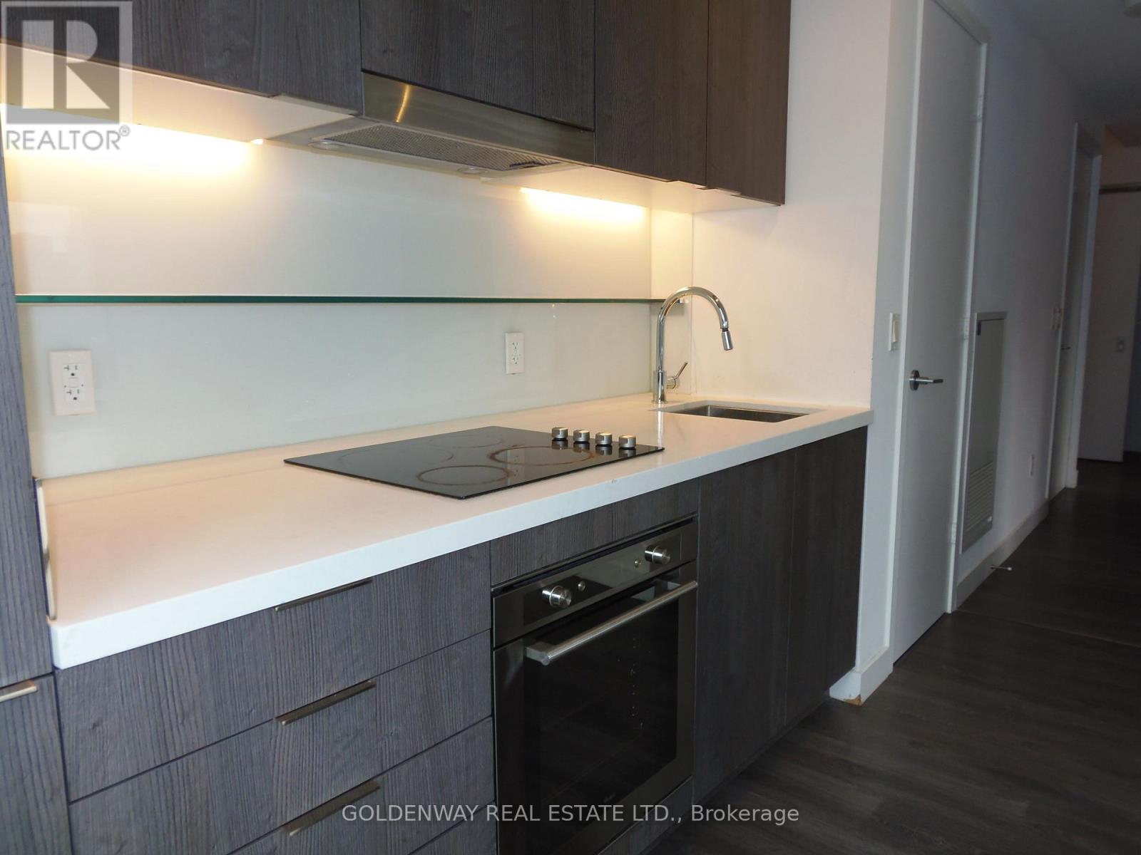 1711 - 215 Queen Street W, Toronto, Ontario  M5V 0P5 - Photo 7 - C12845852