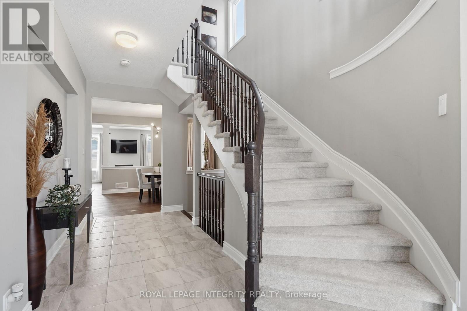 1012 Cottontail Walk, Ottawa, Ontario  K4A 5H7 - Photo 4 - X12858284