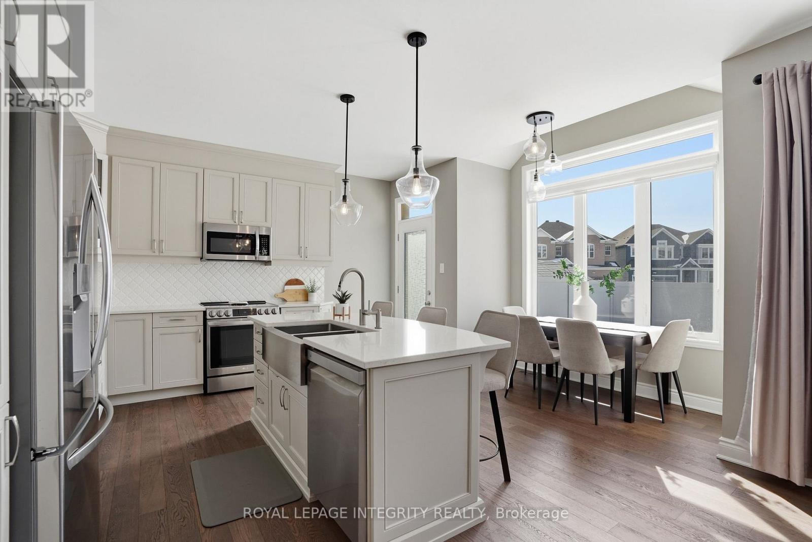 1012 Cottontail Walk, Ottawa, Ontario  K4A 5H7 - Photo 9 - X12858284