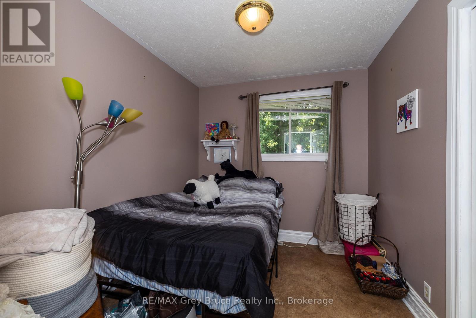 201 Division Street, Georgian Bluffs, Ontario  N0H 2K0 - Photo 12 - X12858304