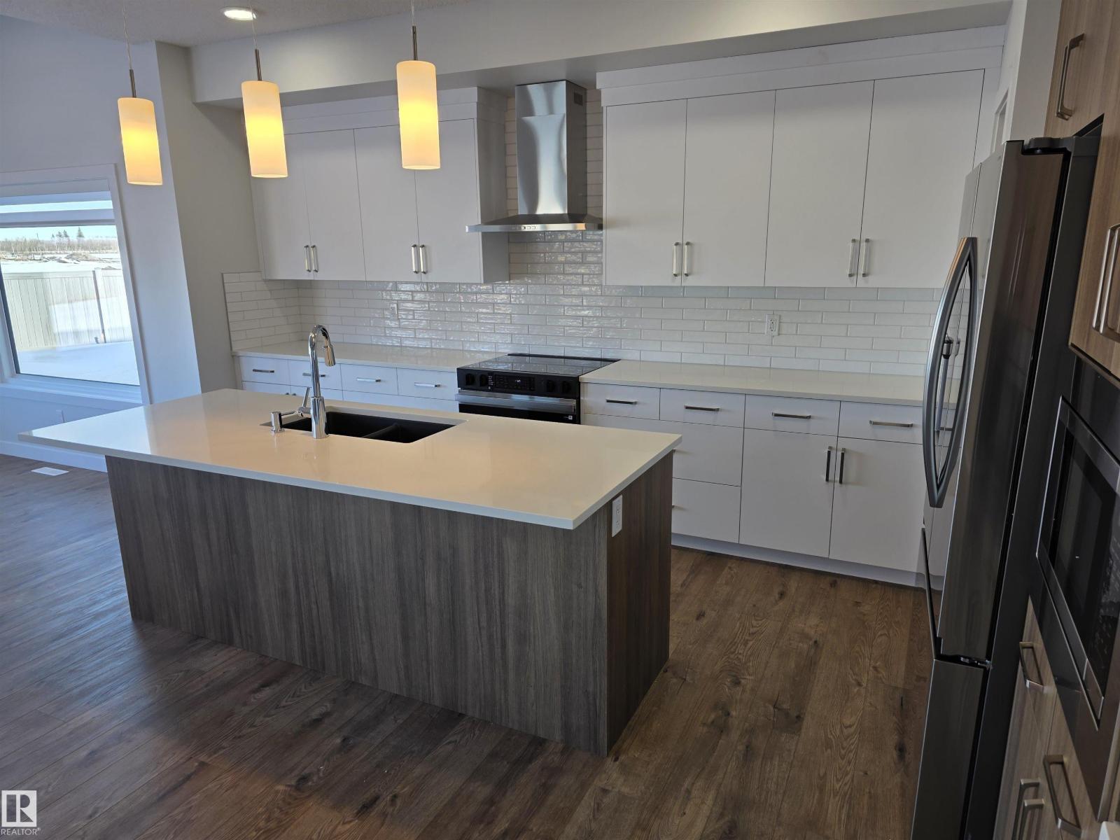 19011 20 Av Nw, Edmonton, Alberta  T6M 3E8 - Photo 10 - E4472461