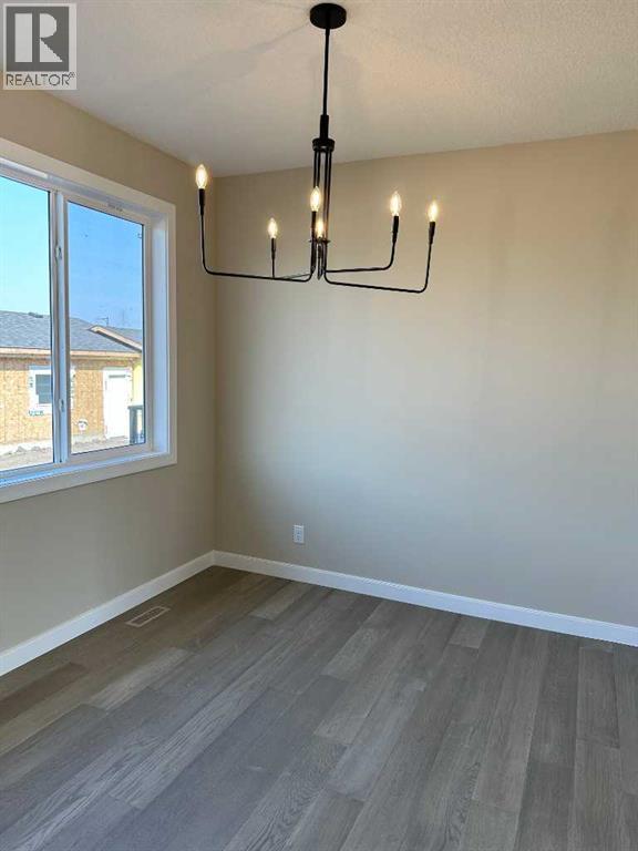 356 Waterford Boulevard, Chestermere, Alberta T1X 2Z7 - Photo 8 - A2276245