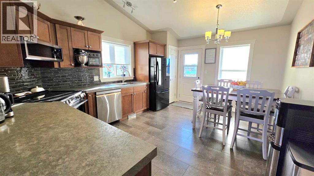 10309 126 Avenue, Grande Prairie, Alberta T8V 2R5 - Photo 4 - A2286526