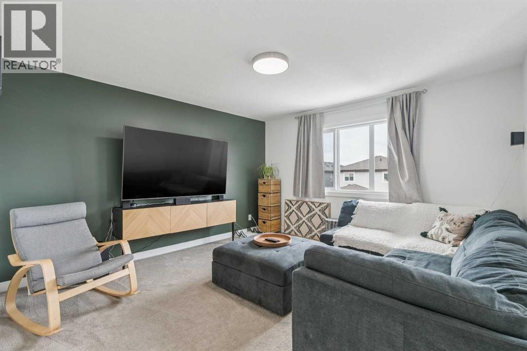 58 Saddlebred Place, Cochrane, Alberta  T4C 3E7 - Photo 21 - A2291232