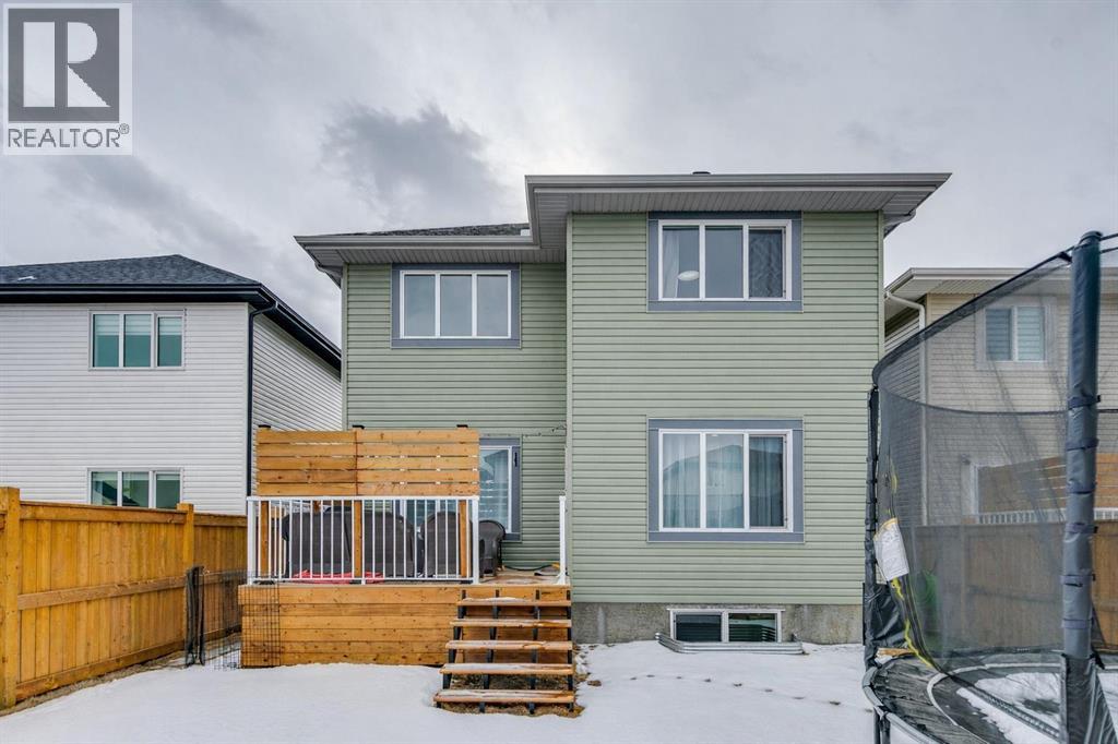 58 Saddlebred Place, Cochrane, Alberta  T4C 3E7 - Photo 38 - A2291232