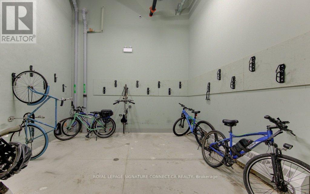 705 - 250 Albert Street, Waterloo, Ontario  N2L 0H5 - Photo 12 - X12858278