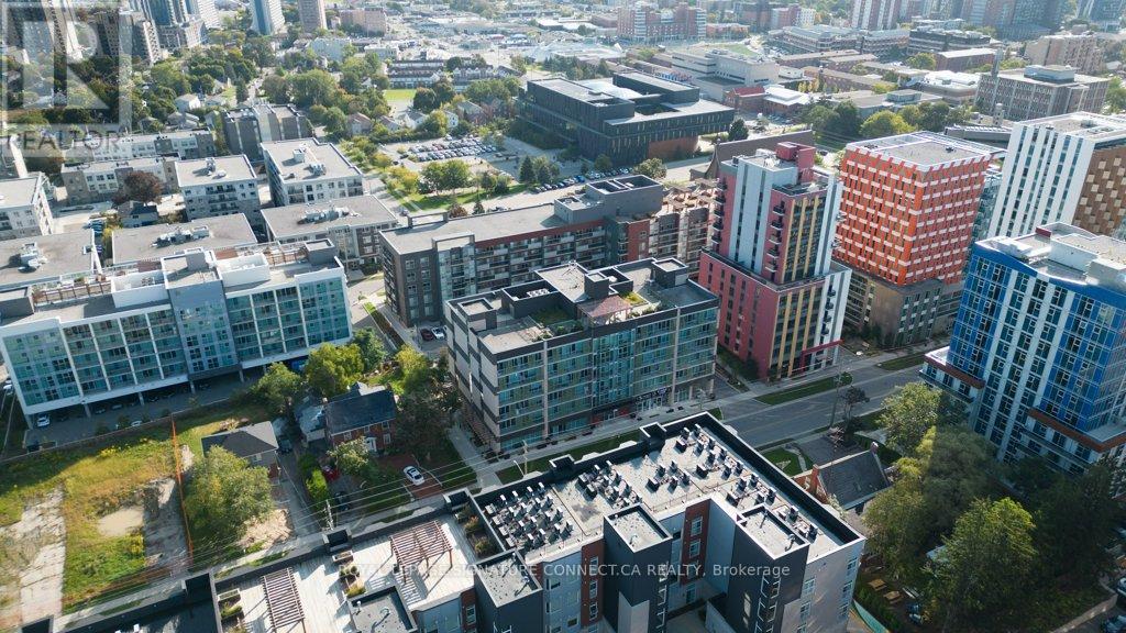 705 - 250 Albert Street, Waterloo, Ontario  N2L 0H5 - Photo 4 - X12858278