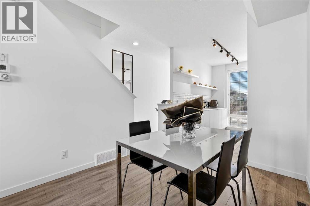 2422 210 Avenue Se, Calgary, Alberta  T2X 4C2 - Photo 9 - A2287364