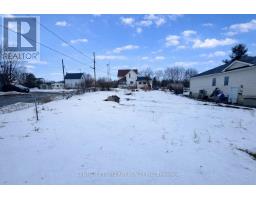 24 KING STREET, Smiths Falls, Ontario