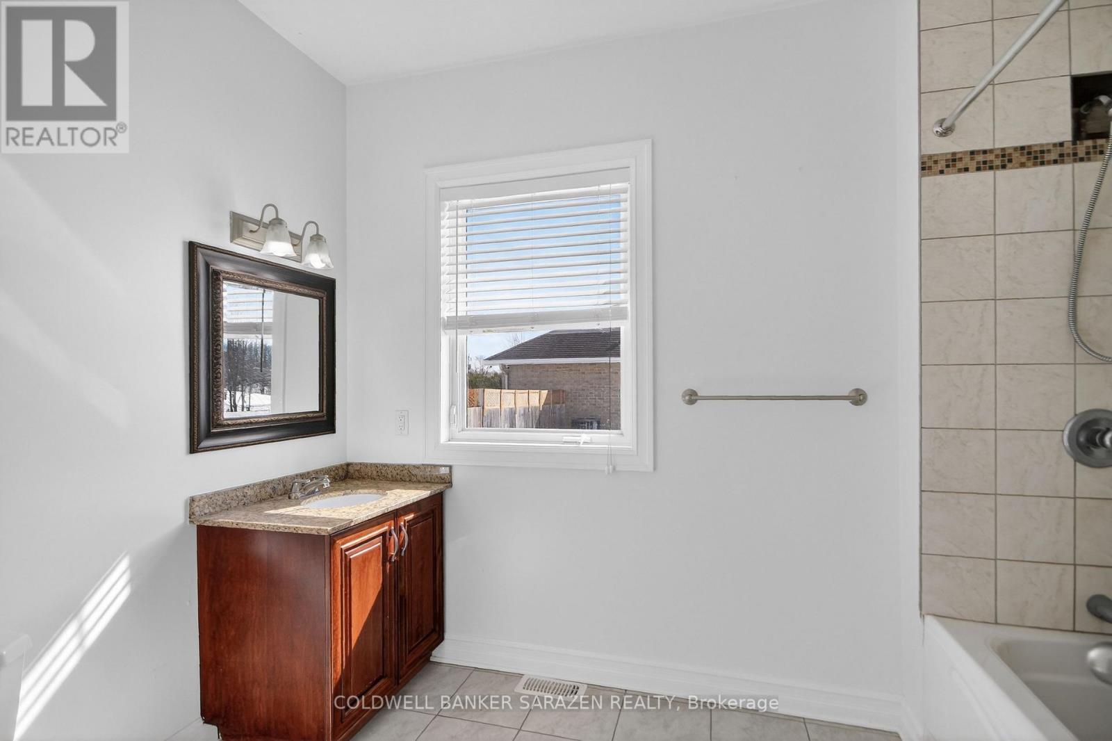 599 Ballycastle Crescent, Ottawa, Ontario  K1X 0A2 - Photo 31 - X12855604