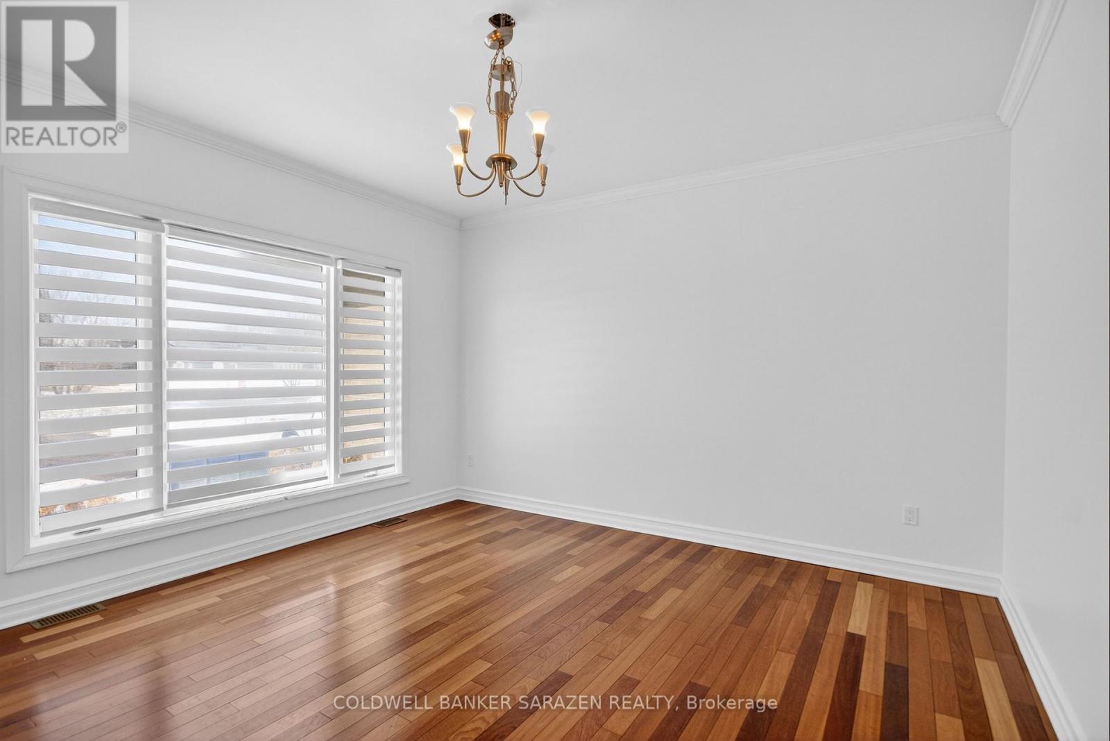 599 Ballycastle Crescent, Ottawa, Ontario  K1X 0A2 - Photo 7 - X12855604