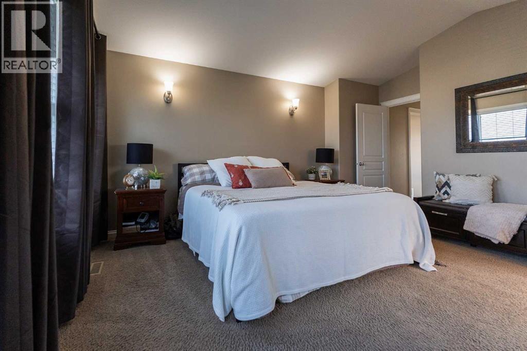 733 Twinriver Loop W, Lethbridge, Alberta  T1J 5E1 - Photo 33 - A2282455