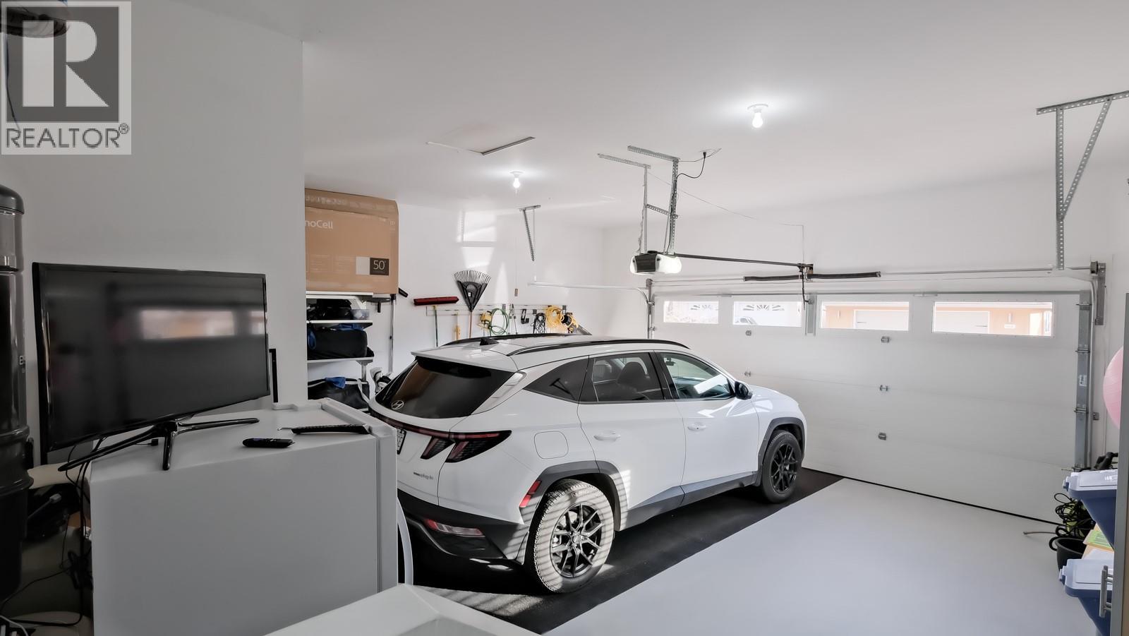 444 Ridge Place, Penticton, British Columbia  V2A 8N7 - Photo 32 - 10378197