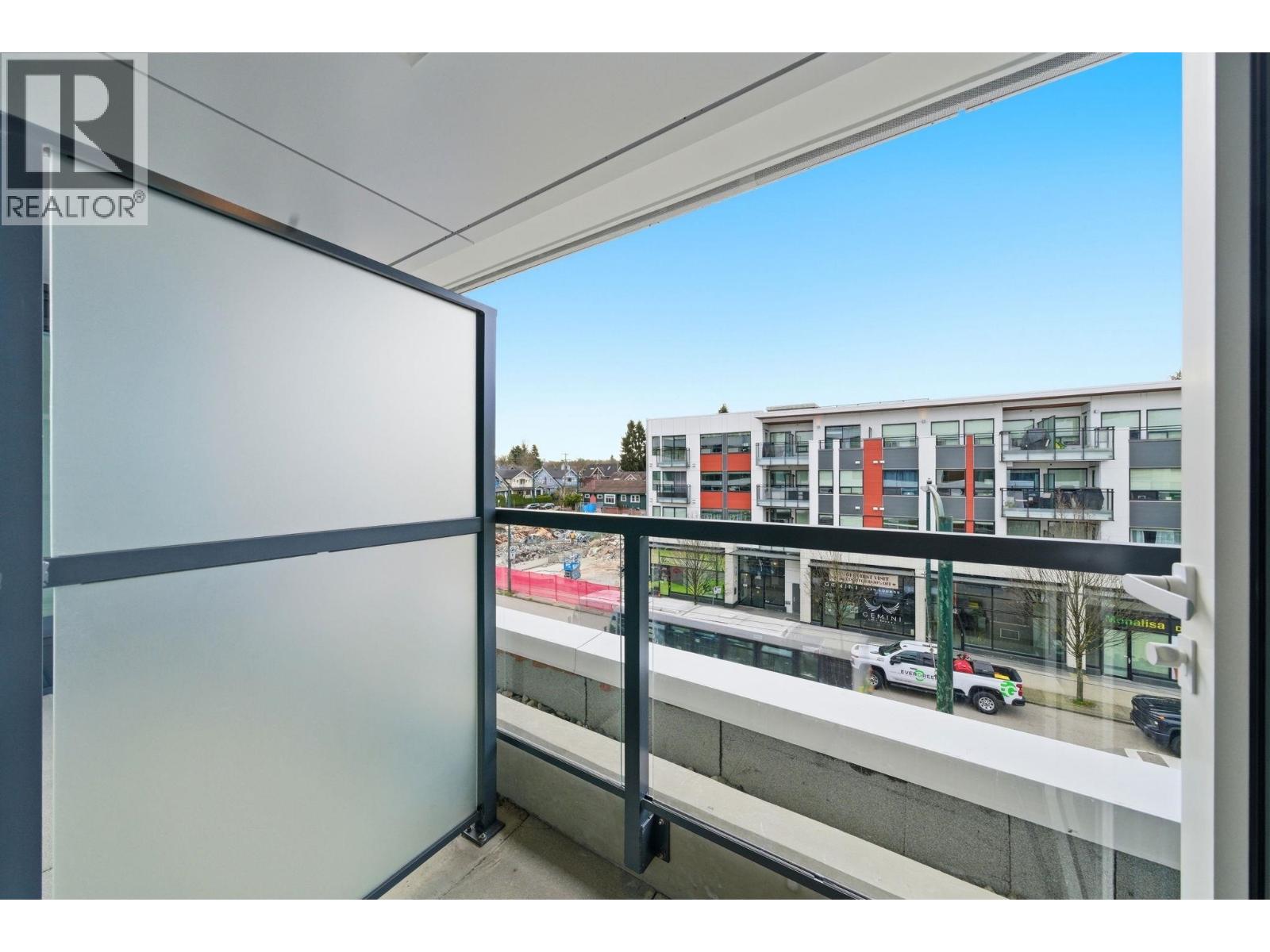 311 2803 W 4th Avenue, Vancouver, British Columbia  V6K 1R3 - Photo 16 - R3094378