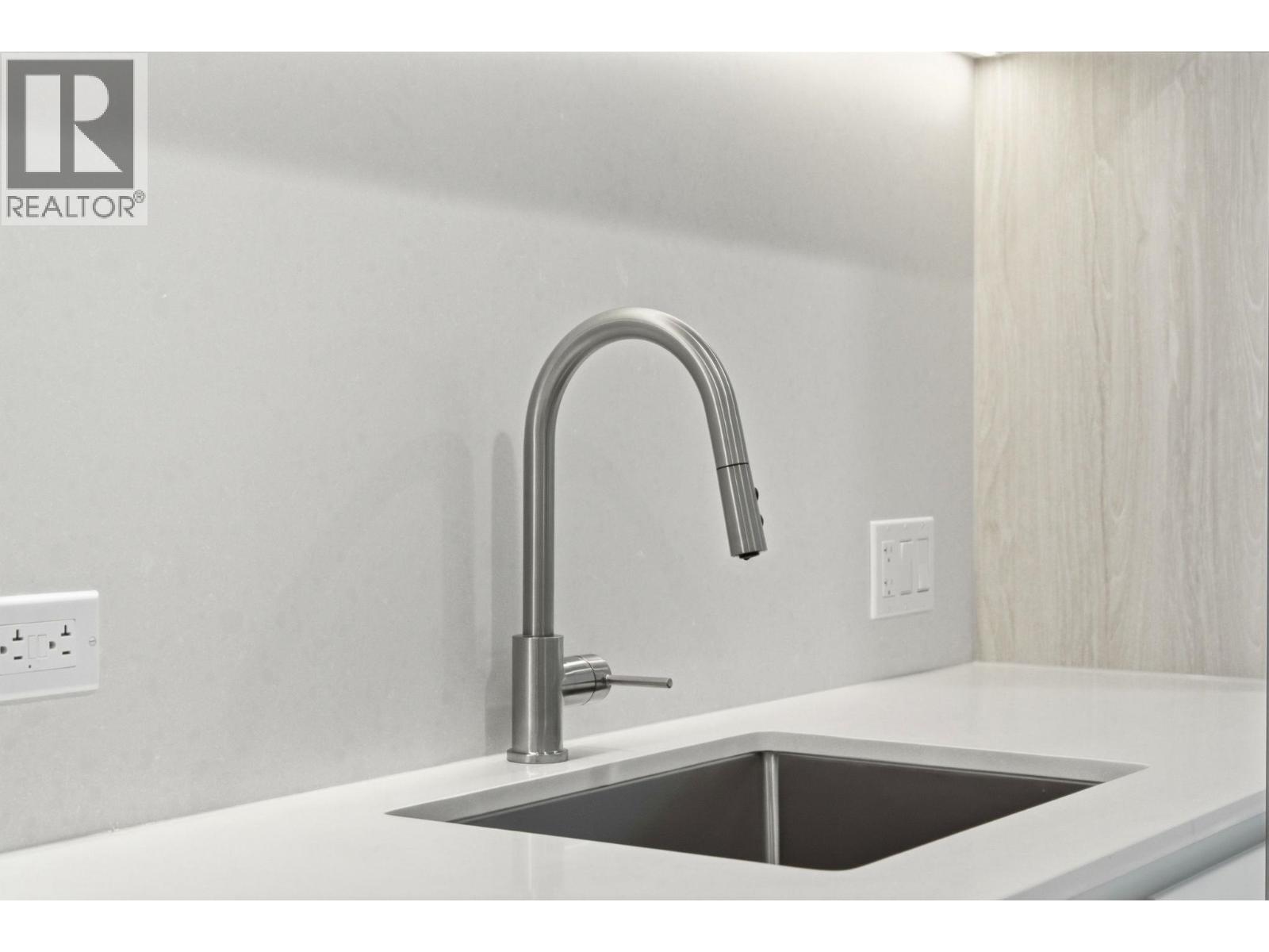 311 2803 W 4th Avenue, Vancouver, British Columbia  V6K 1R3 - Photo 9 - R3094378