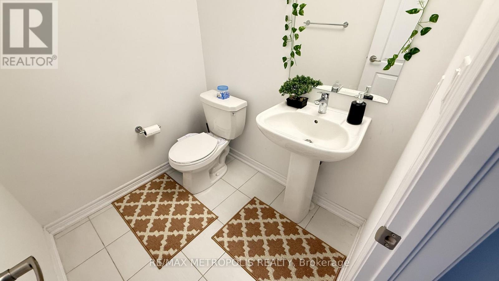 1106 Lockie Drive, Oshawa, Ontario  L1L 0R9 - Photo 21 - E12851038